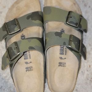 Birkenstock Arizona Soft Footbed